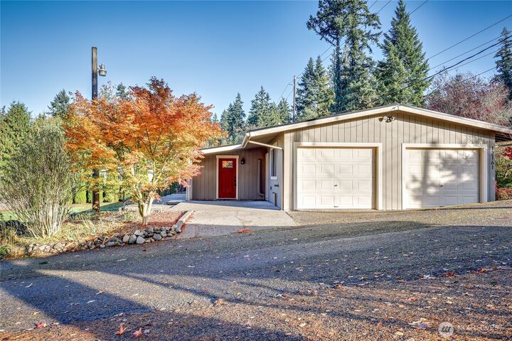 Property Photo:  12161 S Keyport Road NE  WA 98370 