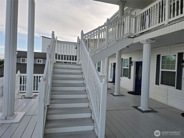 Property Photo: 855 NW Ocean Shores Boulevard 201 WA 98569