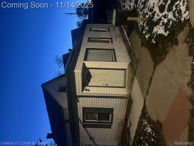 Property Photo:  1270 E 1st Street  MI 48161 