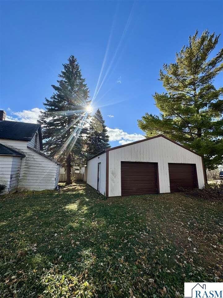 Property Photo: 200 7th Street MN 56063