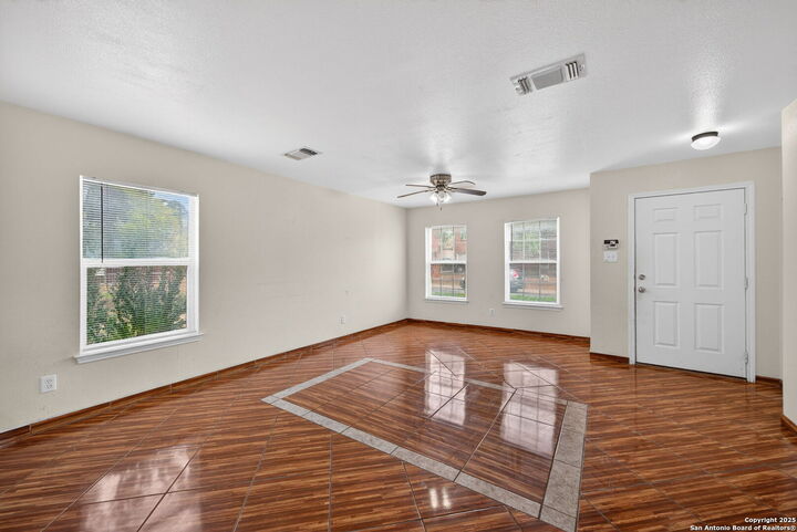 Property Photo: 34 Dunthorte TX 78250