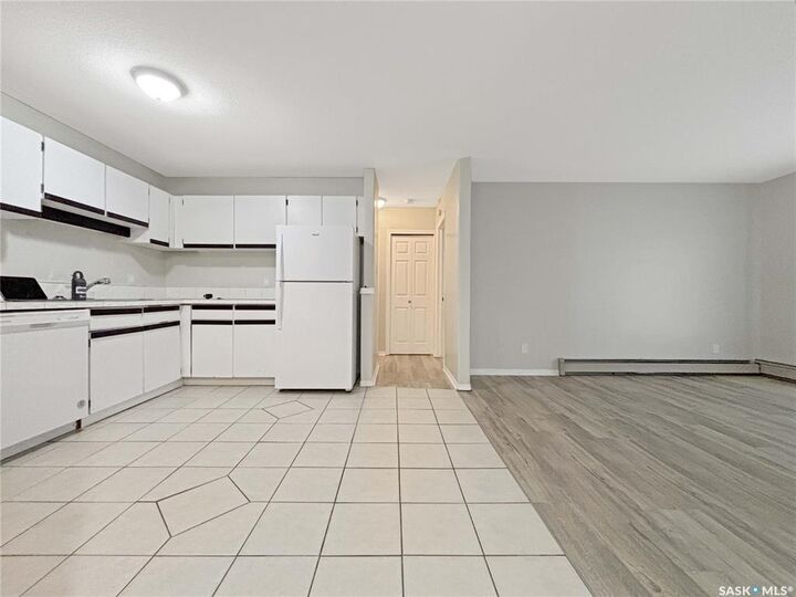 Property Photo: 245 Kingsmere Boulevard B03 SK S7J 4J6