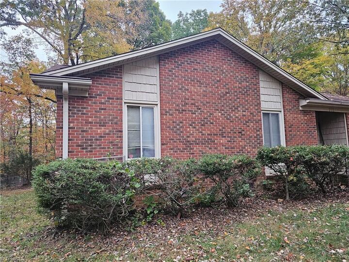 Property Photo: 711 Bundaberg Lane NC 27045