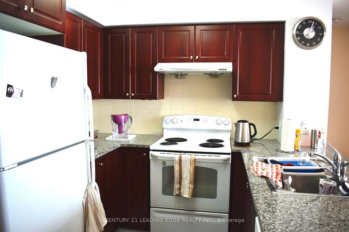 Property Photo:  68 Grangeway Avenue 501  ON M1H 0A1 