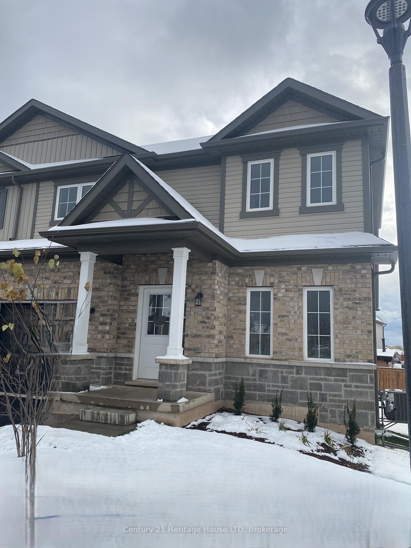 Property Photo: 397 Garrison Road 9 ON L2A 1N1