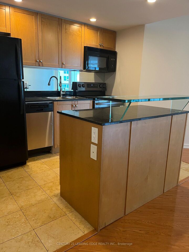 Photo de la propriété:  208 Queens Quay W 604  ON M5J 2Y5 