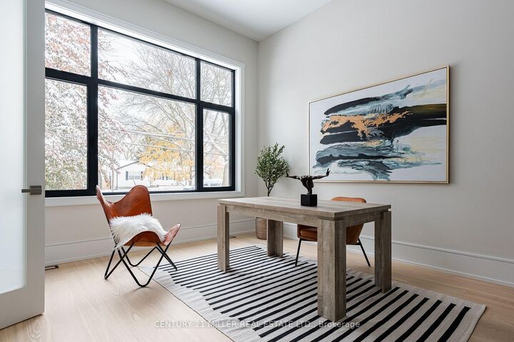 Photo de la propriété:  414 Belvenia Road  ON L7L 2G6 