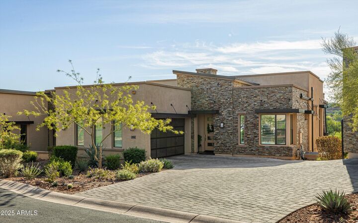 Property Photo:  15941 E Ridgestone Drive  AZ 85268 