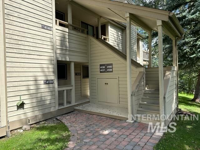 Property Photo:  4139 Bluff Condo Drive  ID 83353 