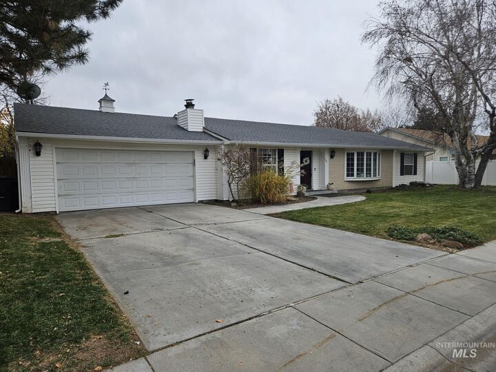 701 W Boone Ave  Nampa ID 83651 photo