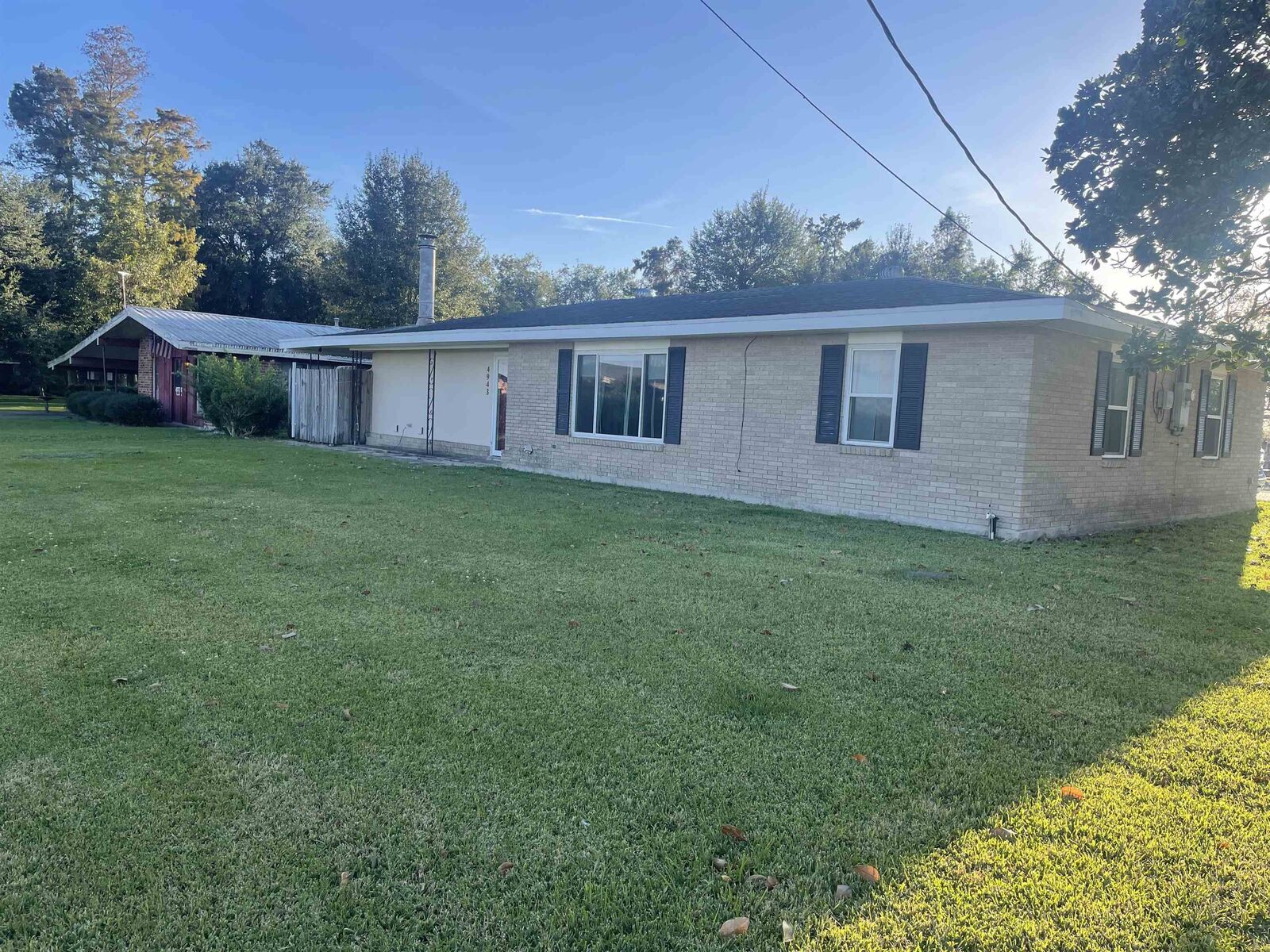 Property Photo: 4943 Hwy 308 Highway LA 70390