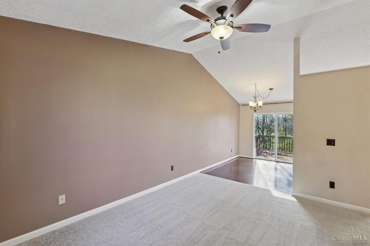 Property Photo:  1221 Nottingham Road  OH 45102 