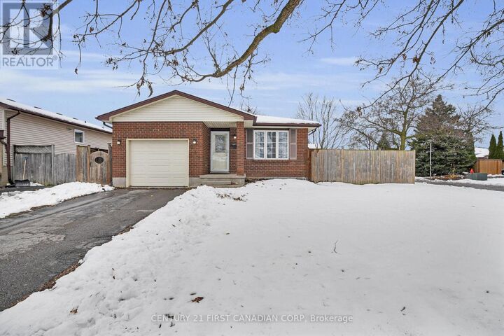 Property Photo: 214 Portsmouth Crescent East ON N5V 4C9
