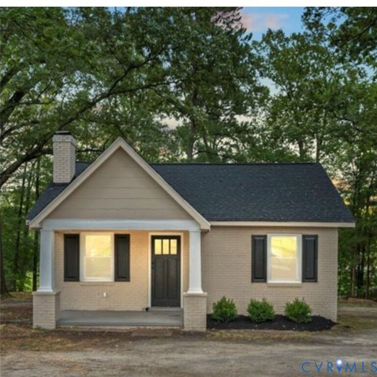 Property Photo: 1709 Whitehead Road VA 23225