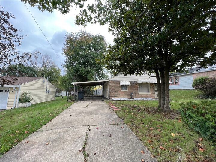 Property Photo: 2900 Sage Avenue OH 45417