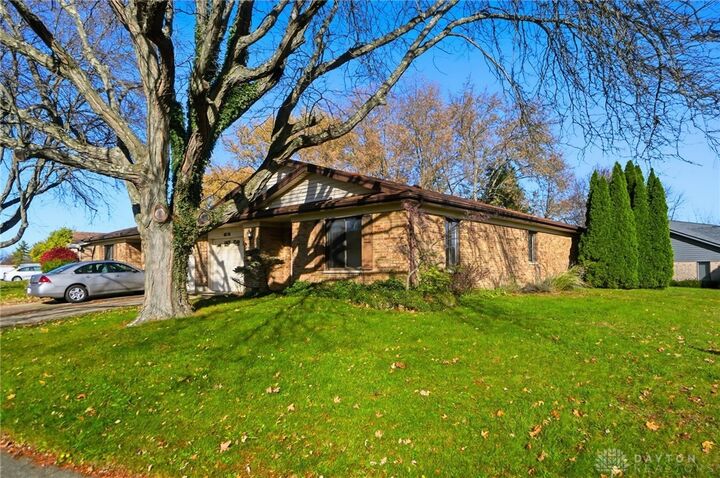 Property Photo:  4850 Foxdale Drive  OH 45429 