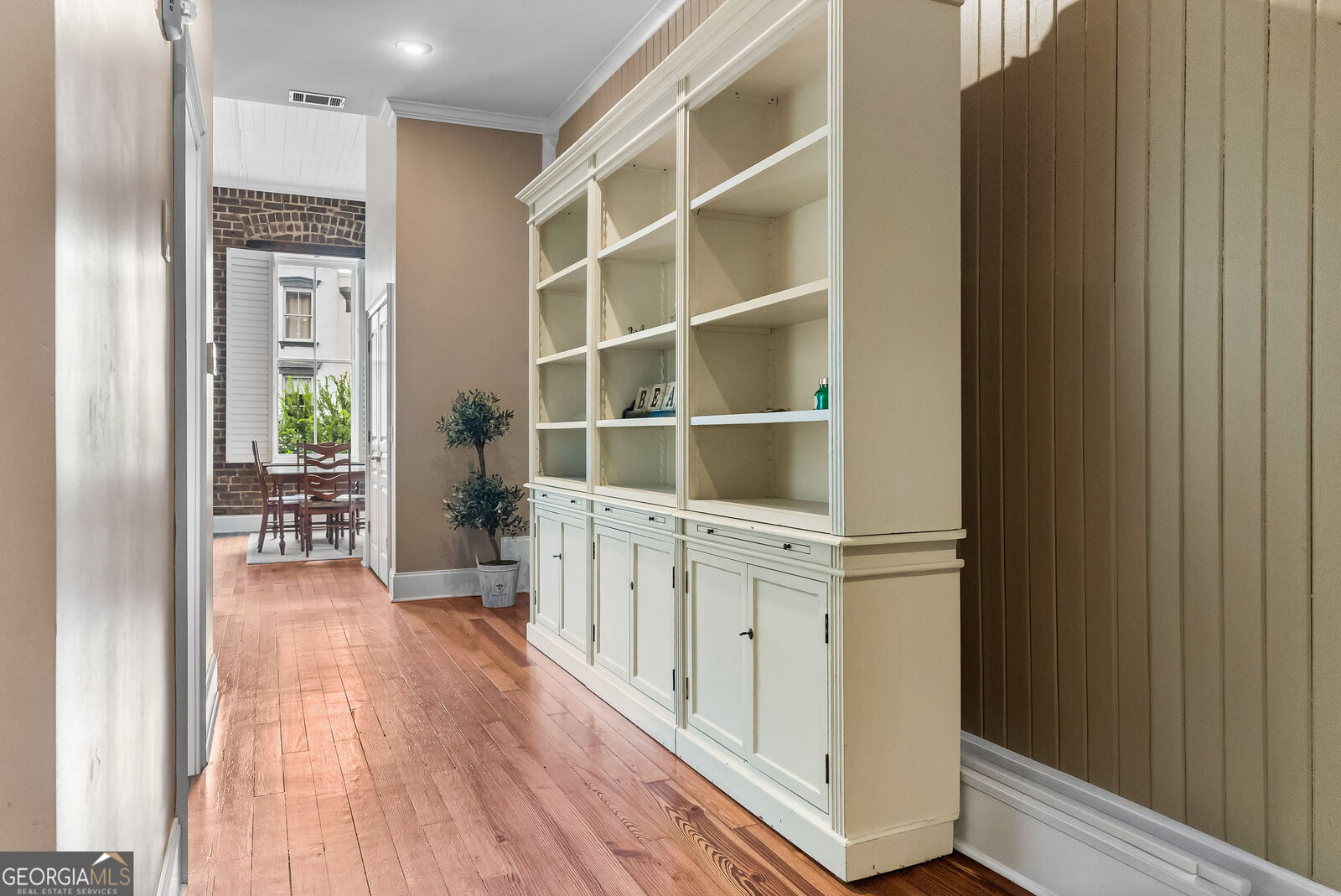 Property Photo: 101 Barnard Street 203 GA 31401