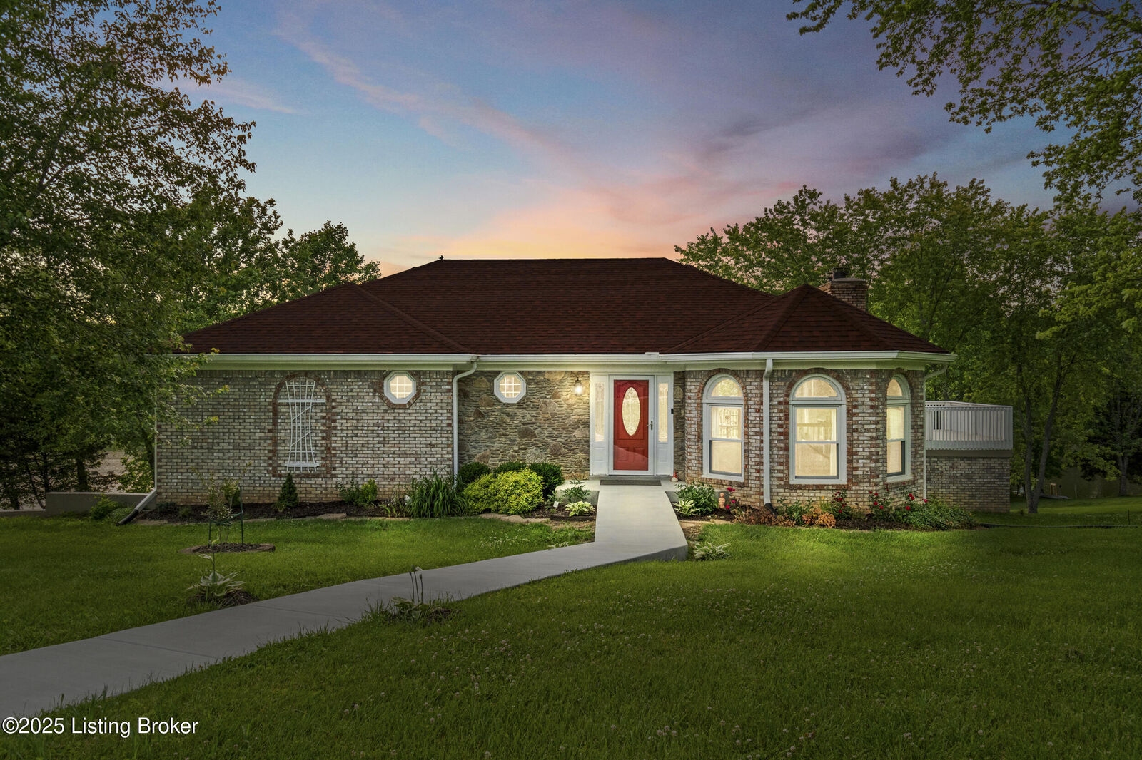 Property Photo:  3205 Lake Pointe Ct  KY 40014 