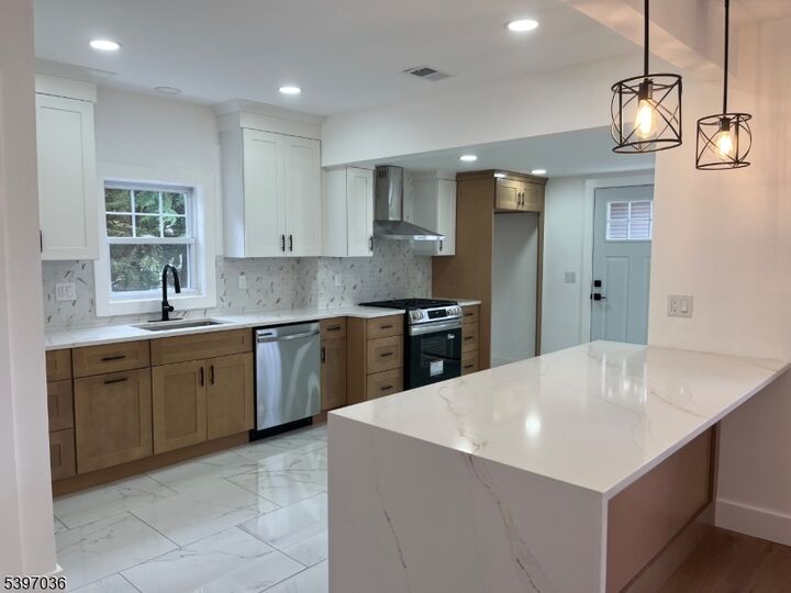 Property Photo: 43 S Michigan Ave NJ 07033