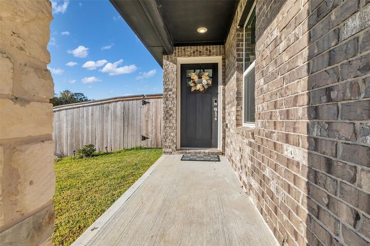 Property Photo:  18607 Century Pine Lane  TX 77316 