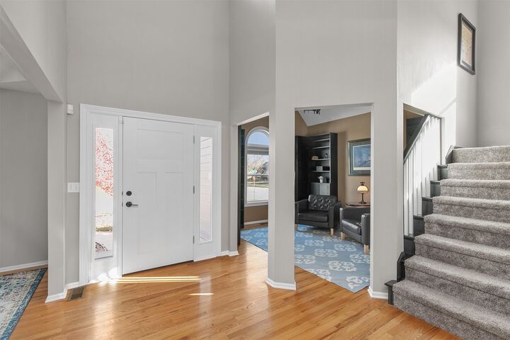 Property Photo:  110 56th Place  IA 50266 