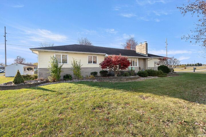 Property Photo: 1100 Echo Lane IN 46714-2803