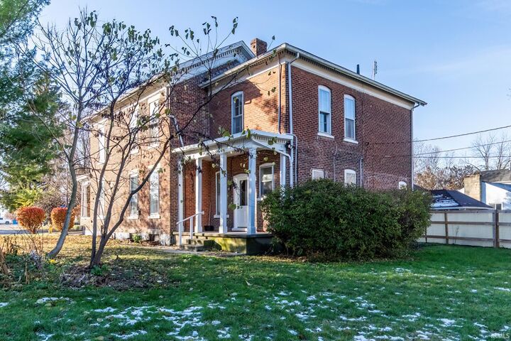 Property Photo: 627 Main Street IN 46774