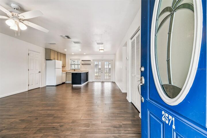 Property Photo:  2571 Elderberry Drive  FL 33761 