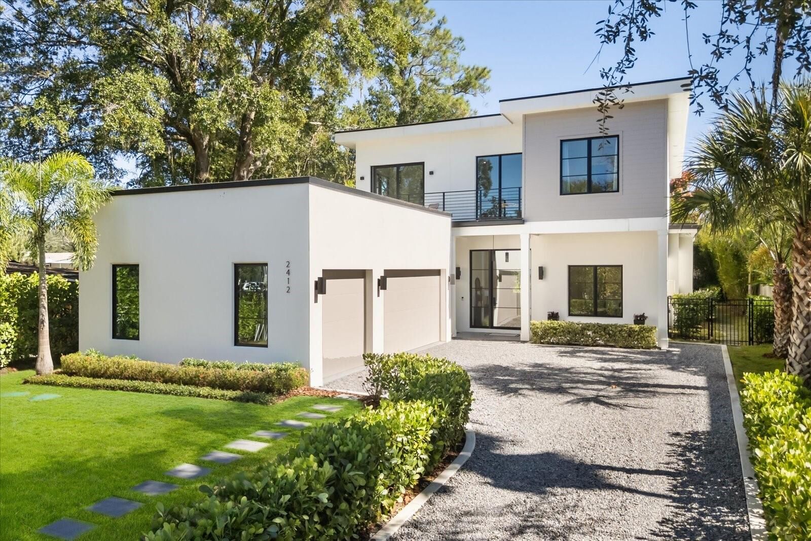 Property Photo:  2412 Chantilly Avenue  FL 32789 