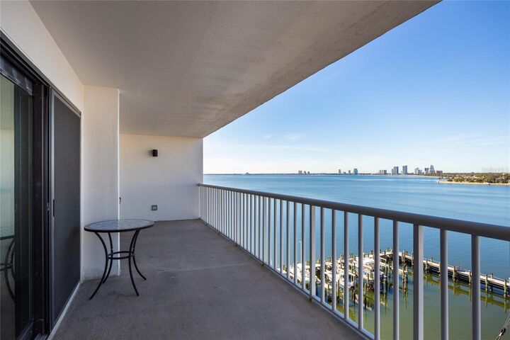 Property Photo:  2 Adalia Avenue 807  FL 33606 