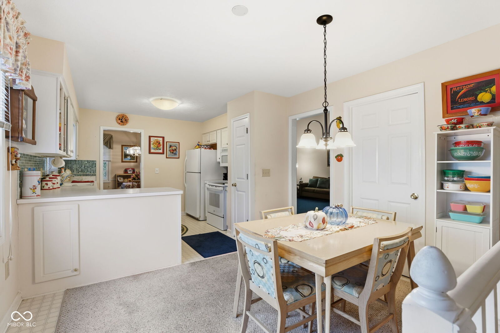 Property Photo: 19226 Potters Bridge Road IN 46060