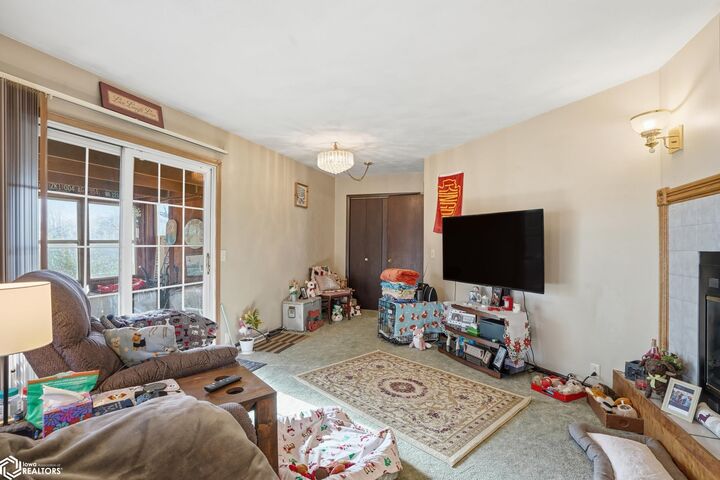 Property Photo:  9435 118th Street  IA 52601 