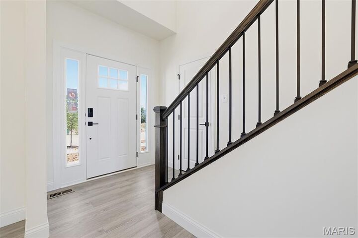 Property Photo:  23 Bluestem Court  MO 63367 