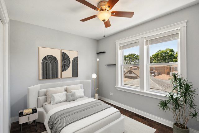 Property Photo:  3036 N Long Avenue  IL 60641 