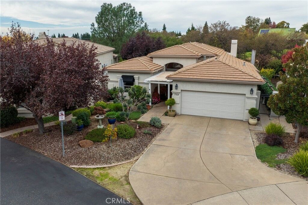 Property Photo:  732 Serrano Court  CA 95928 