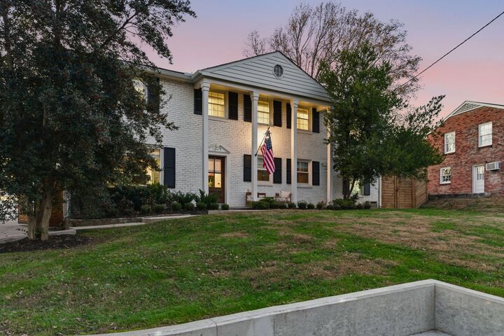 Property Photo: 4811 Overcrest Dr TN 37211