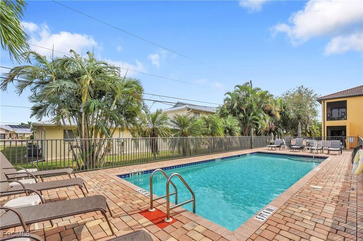 Property Photo:  4921 SW 16th Place 201  FL 33914 