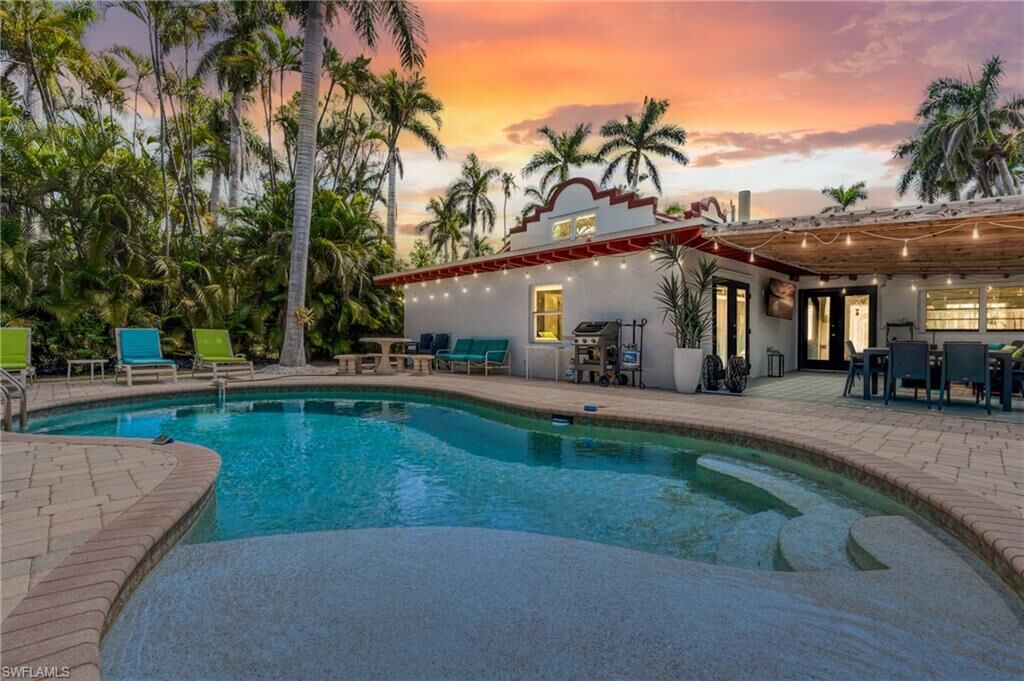 Property Photo: 2656 Shriver Dr FL 33901