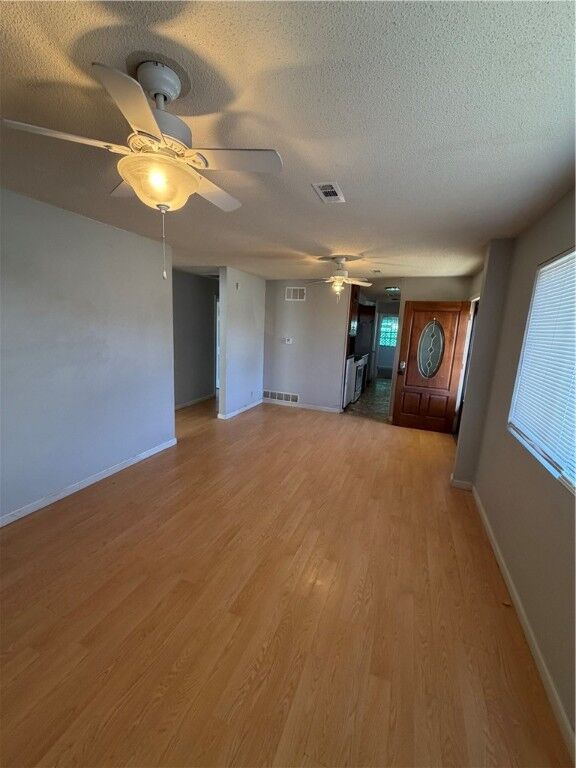 Property Photo: 804 N 14th Street AR 72756