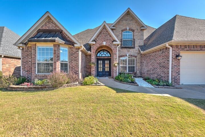 Property Photo: 305 SE Fullerton Street AR 72712