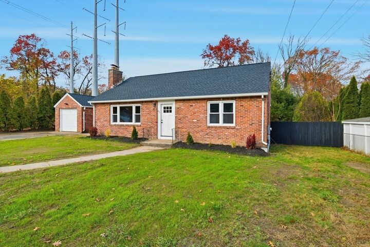 Property Photo:  61 Clarence St  MA 01089 