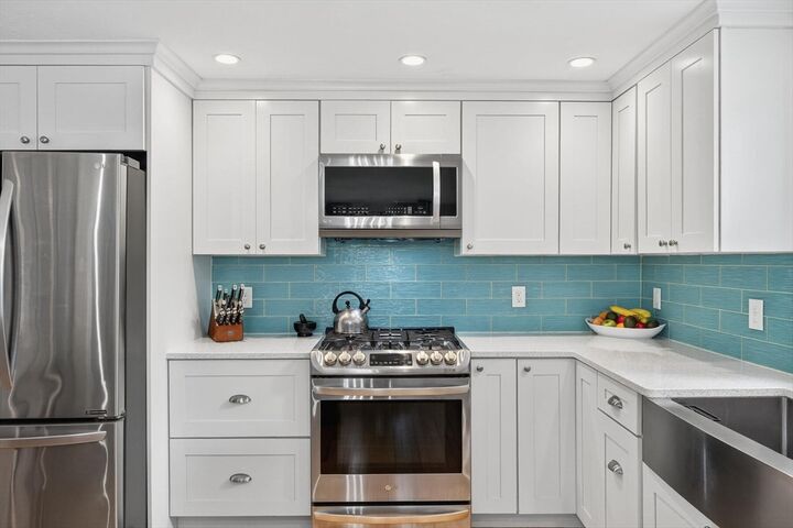 Property Photo:  3 Bittersweet Ln  MA 02645 