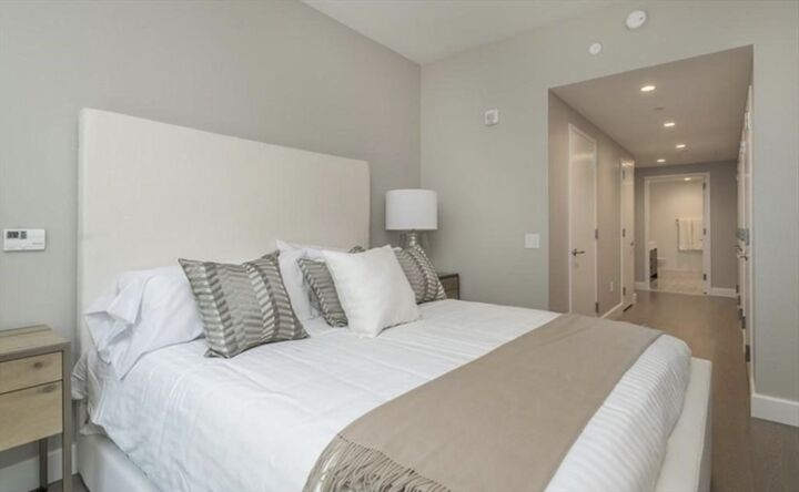 Property Photo:  100 Lovejoy Wharf 8C  MA 02114 