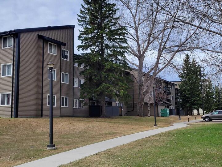 5611 9 Avenue 312B — photo 1