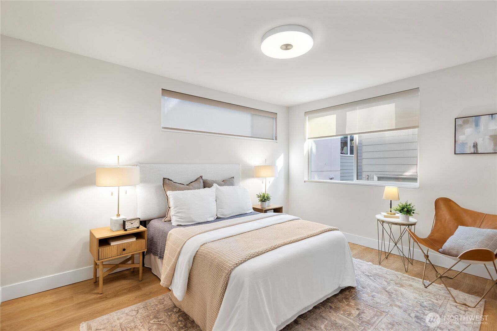 Property Photo:  2212  Franklin Avenue E B  WA 98102 