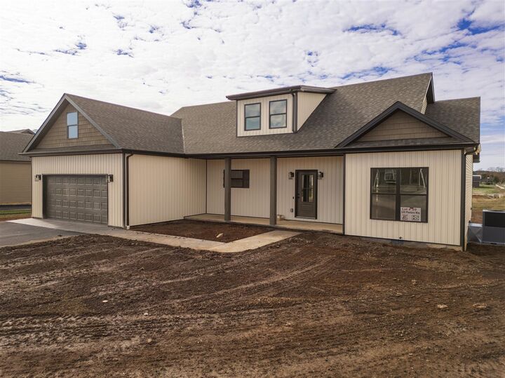 Property Photo: 100 Planters Way KY 42206