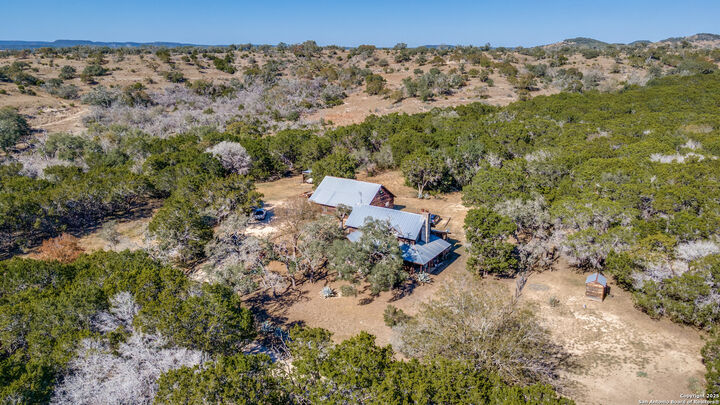 Property Photo: 1259 Forest Trail Drive TX 78003