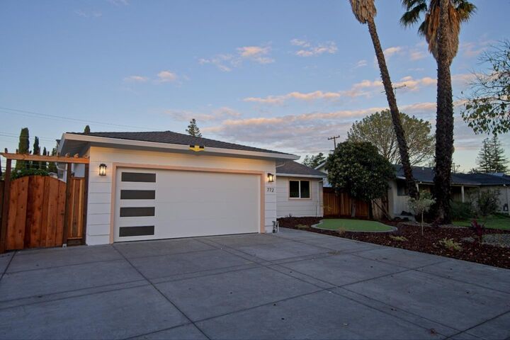 Property Photo:  772 Jeffrey Avenue  CA 95008 