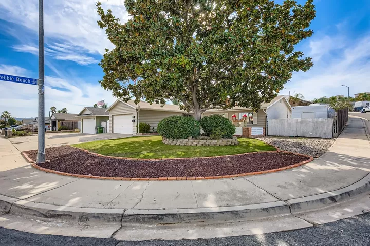 Property Photo: 9760 Pebble Beach Dr CA 92071