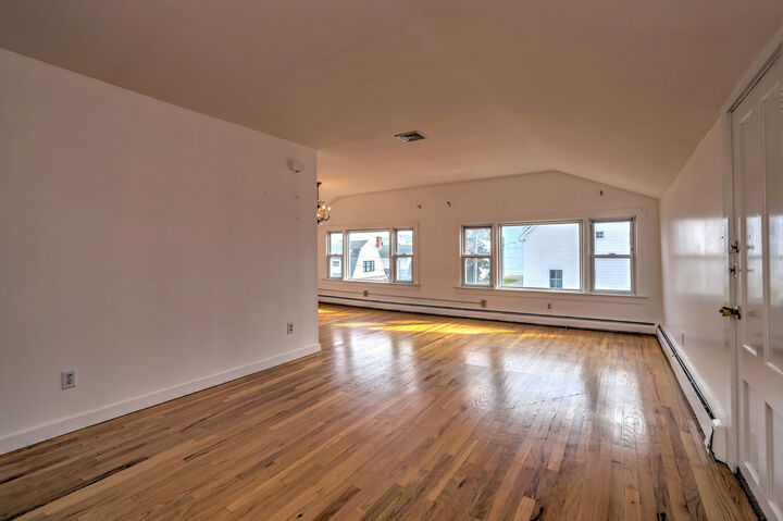 Property Photo:  83 Hawley Avenue 2  CT 06460 